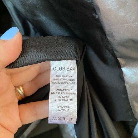NWT Dolls Kill Club Exx Silver Metalic Puffer Jacket, Size S - Picture 6 of 8